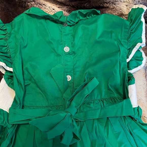Green Dress From Pleats and Stitches Size 6 - Picture 6 of 6